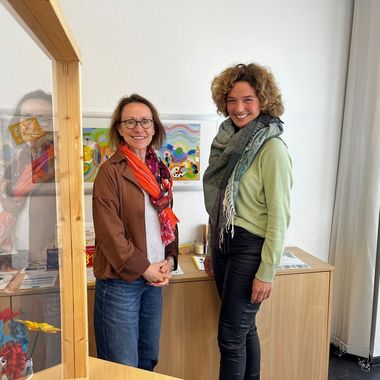 Schwangerschaftsberaterinnen Nadine Richter links und Ingrid Nagel rechts